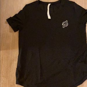 Peloton Lululemon workout shirt